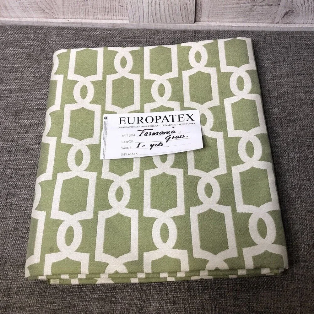 Europatex Home Fabrics Tasmania Print Green White 1 Yard Material - Picture 1 of 4